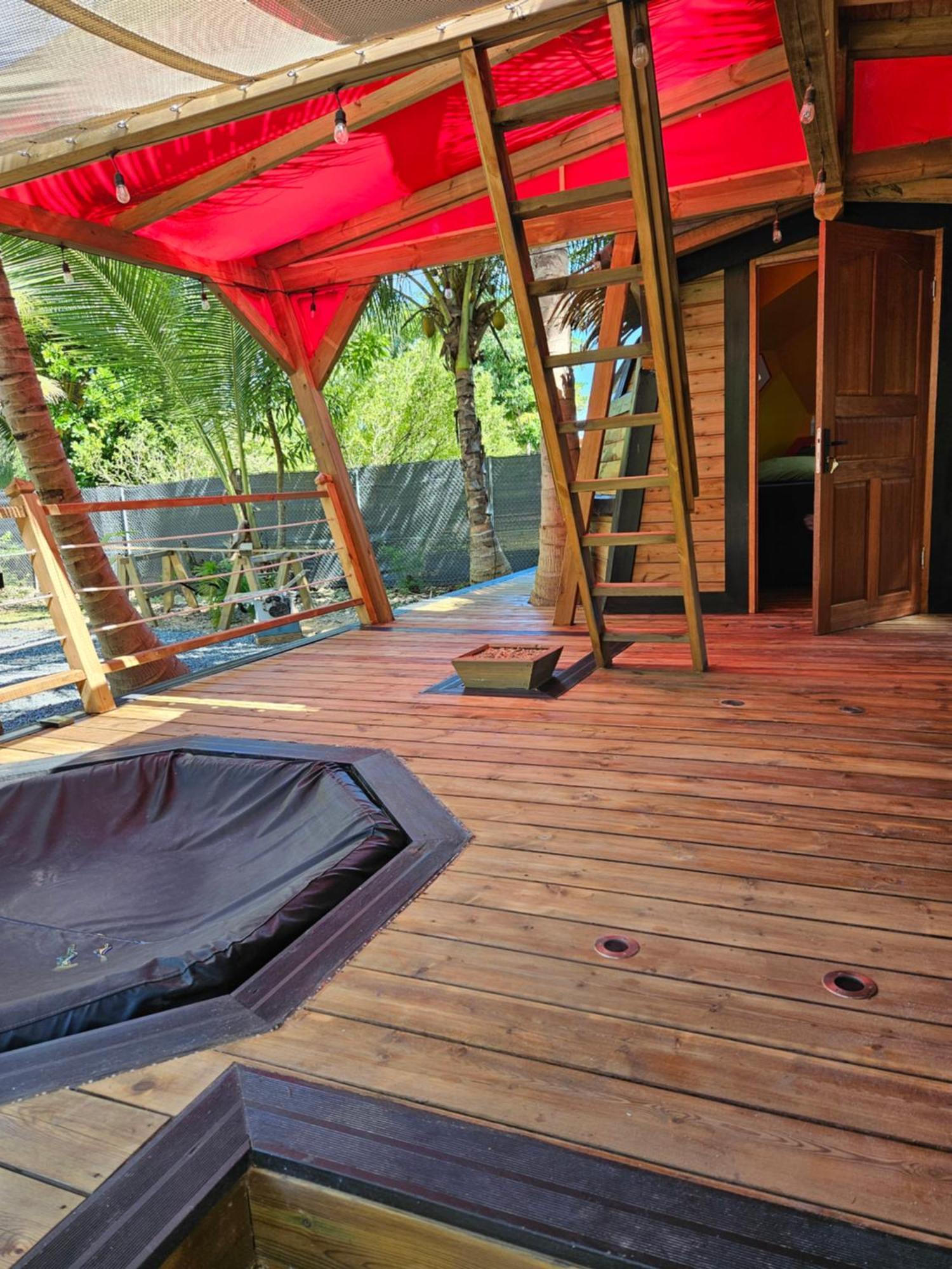 Bungalow Ti Koko เลอโกซิเยร์ ภายนอก รูปภาพ