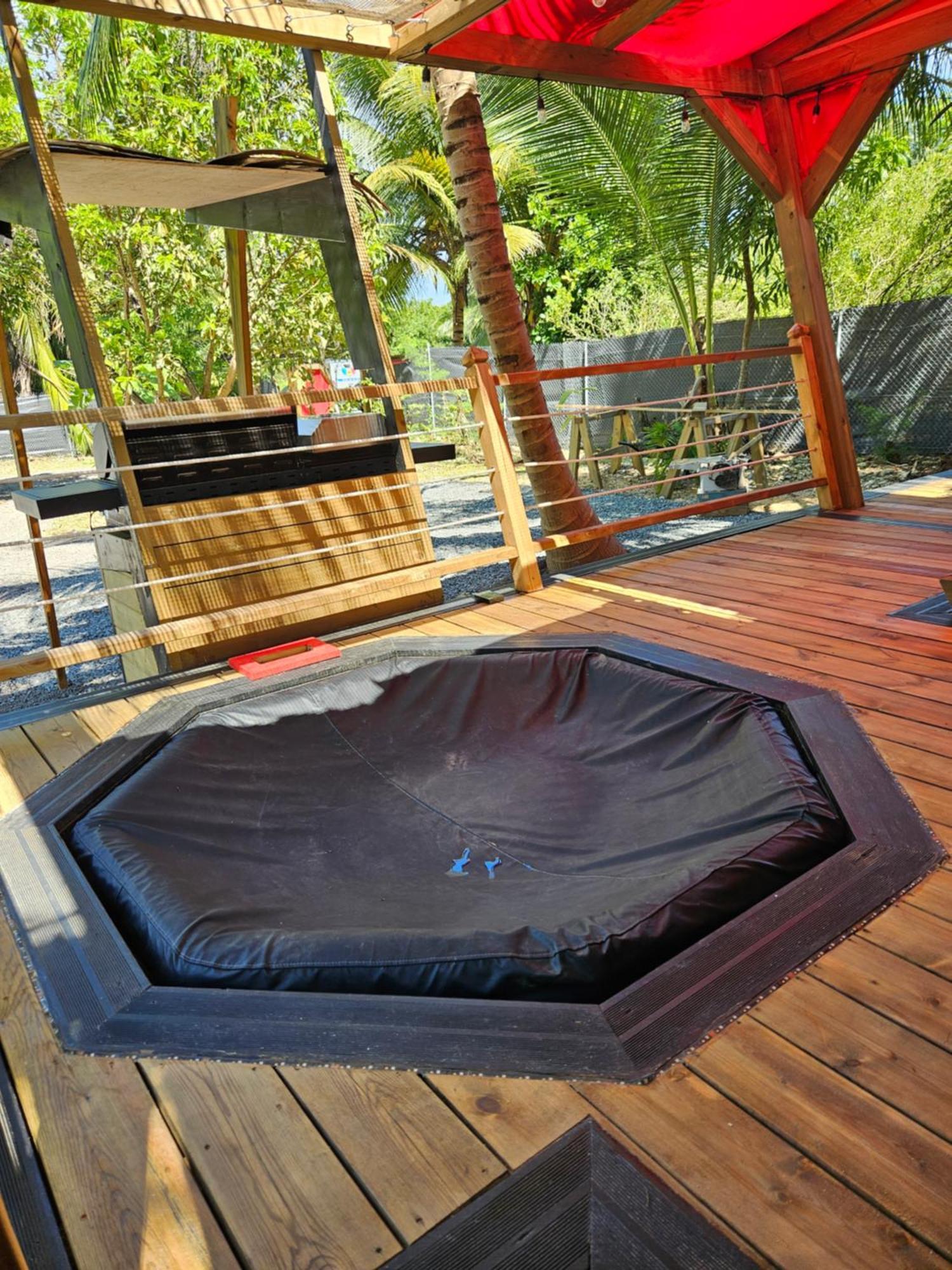 Bungalow Ti Koko เลอโกซิเยร์ ภายนอก รูปภาพ